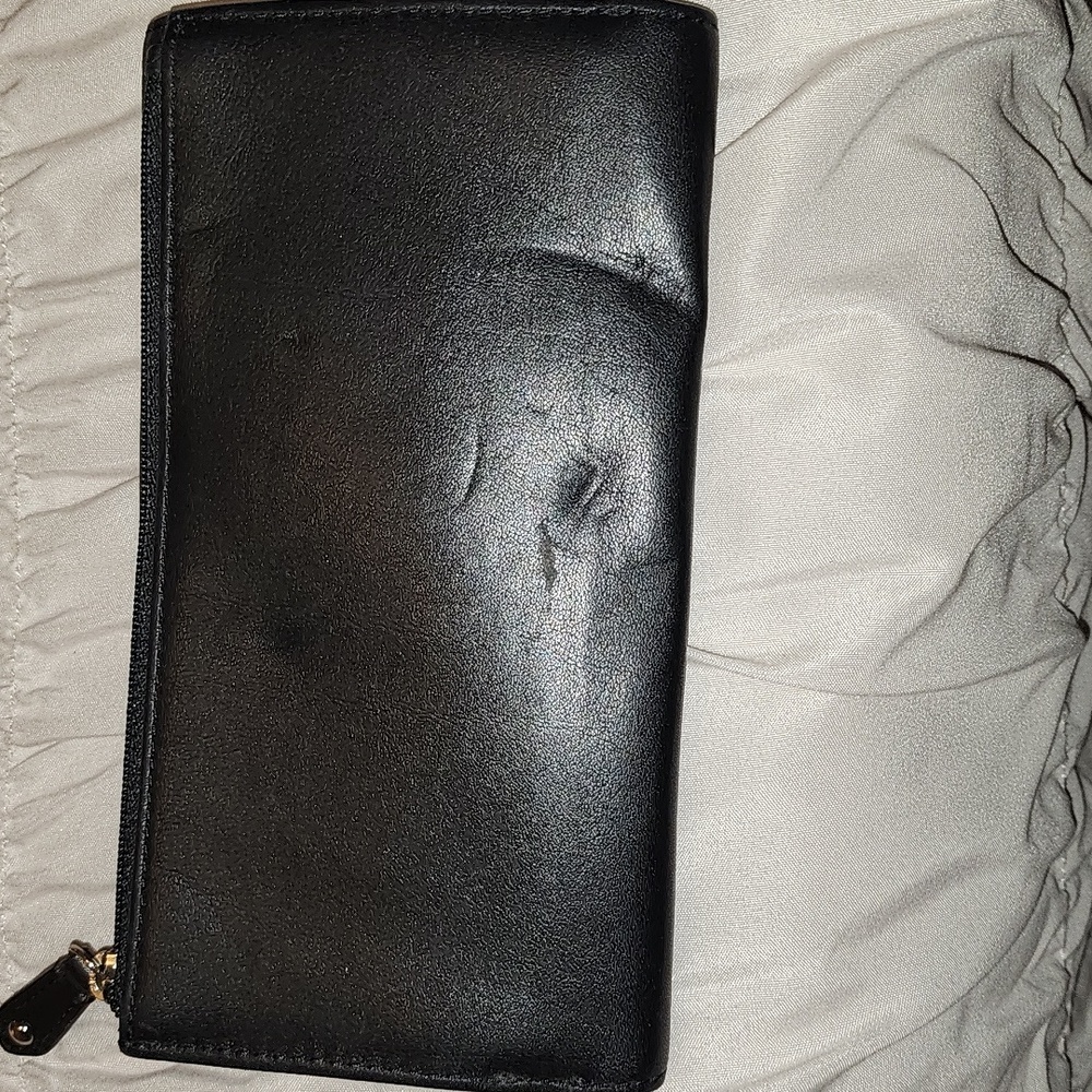 Wallet - Picture 2 of 3